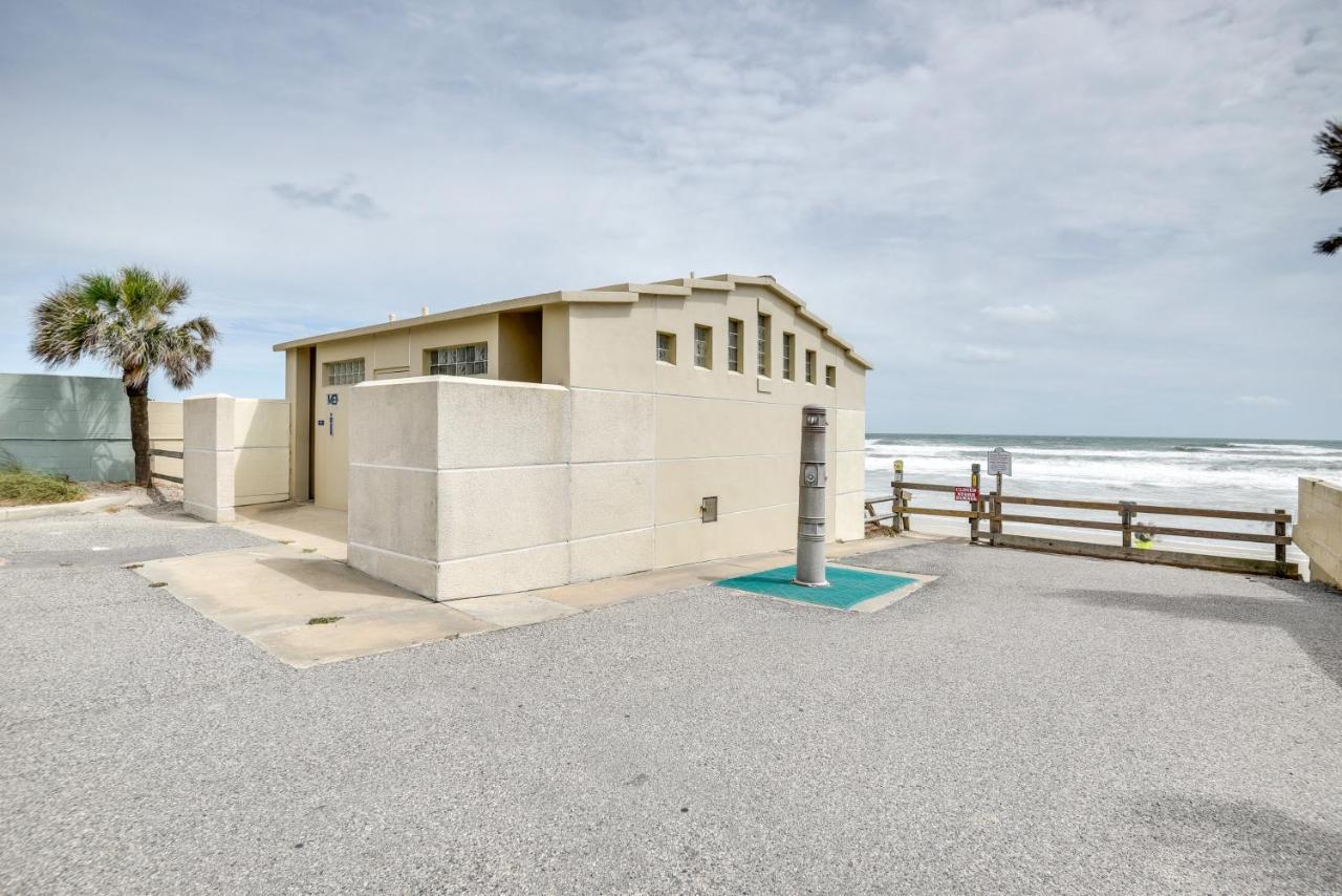 Updated Daytona Beach Oceanfront Studio! Exterior photo