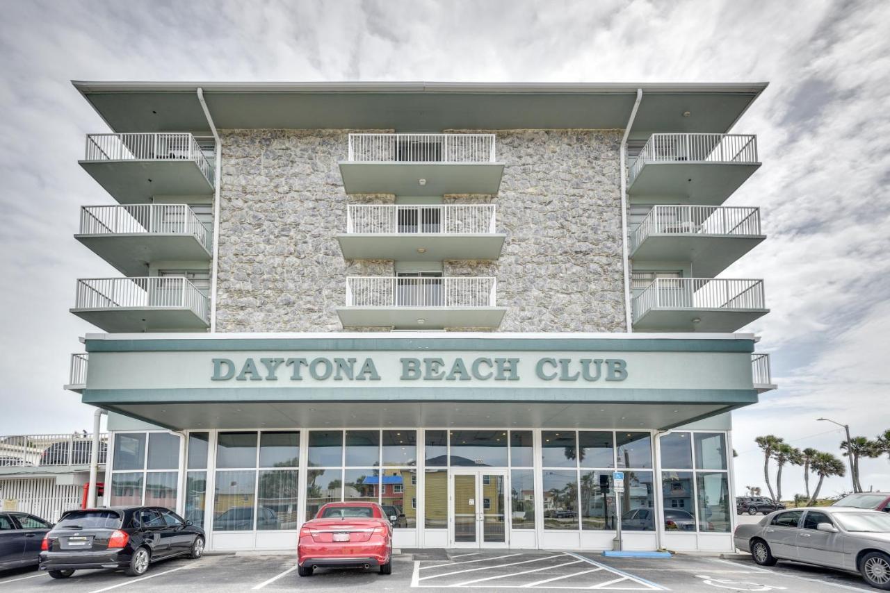 Updated Daytona Beach Oceanfront Studio! Exterior photo