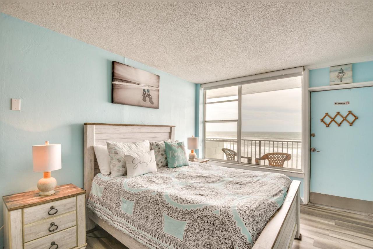 Updated Daytona Beach Oceanfront Studio! Exterior photo