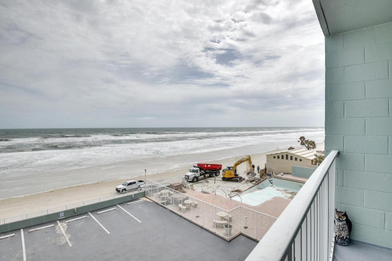 Updated Daytona Beach Oceanfront Studio! Exterior photo